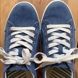 Taos canvas sneakers